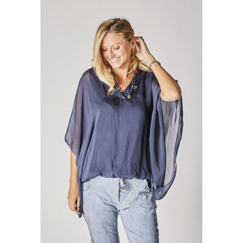 Solid Color Blouse with Balloon Hem